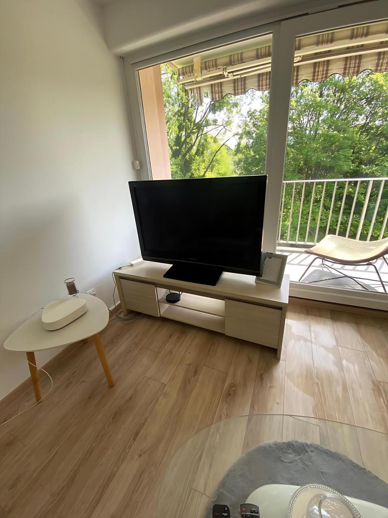 Vue Du Doubs T4 Cosy Tres Bien Situe Daire Audincourt Dış mekan fotoğraf
